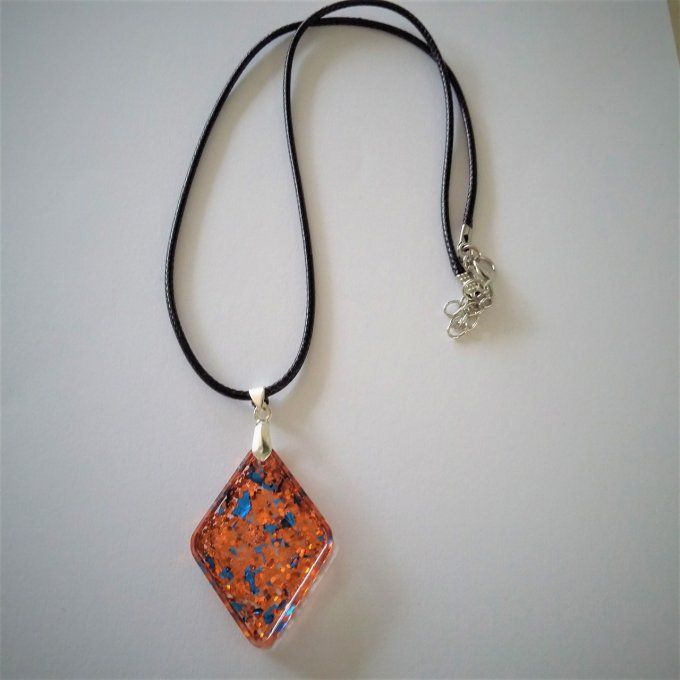 Pendentif éclat.