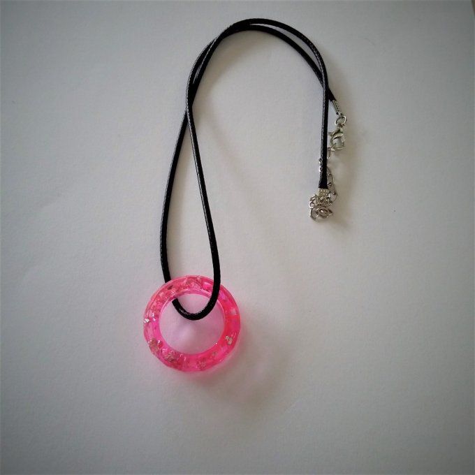 Pendentif anneau.