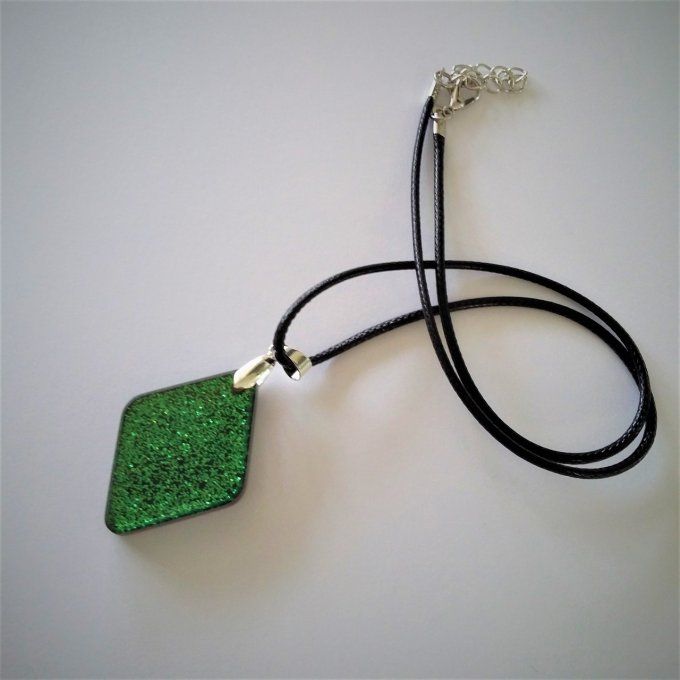Pendentif éclat.